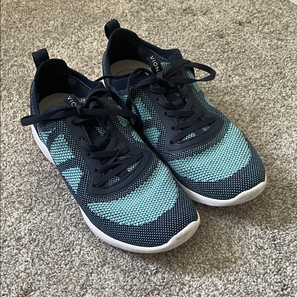 Vionic Lenora Sneakers Sz 8.5 navy / aqua lace-up orthotic footbed support